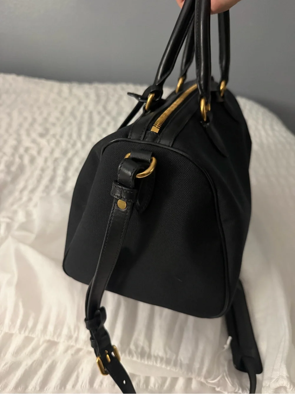Prada Bag - Picture 3 of 11